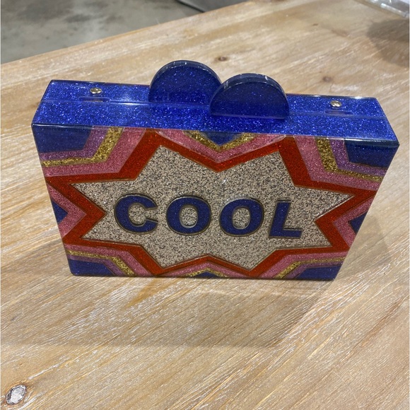 BARI LYNN CRAZY COOL GLITTERED ACRYLIC BOX CLUTCH - Picture 1 of 5